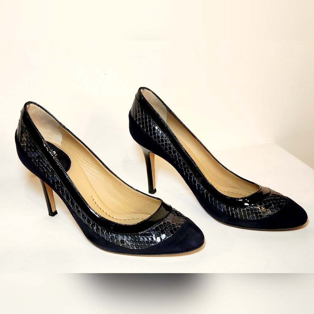 Dolce and Gabbana size 38 navy blue heels pumps shoes